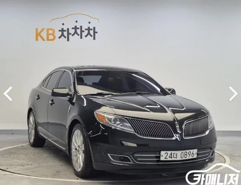 Lincoln MKS