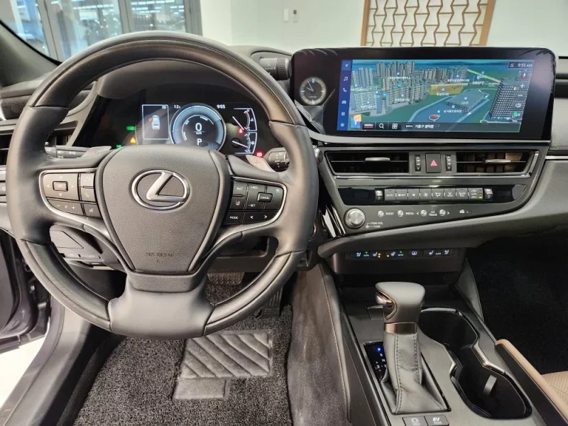 Lexus ES300h