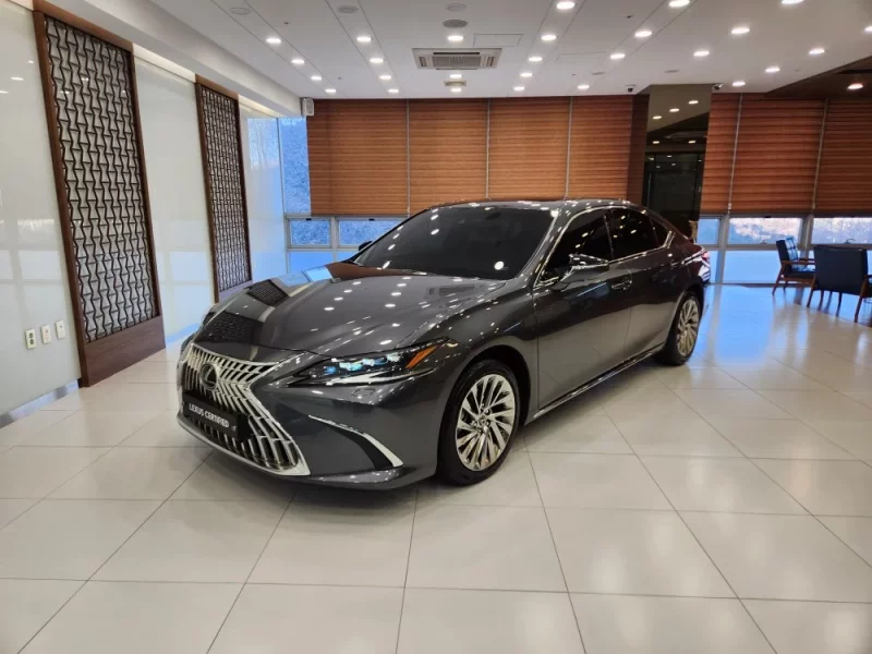 Lexus ES300h