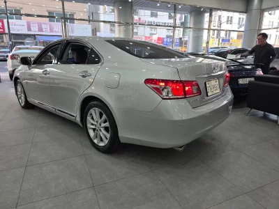 Lexus ES350