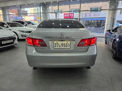 Lexus ES350