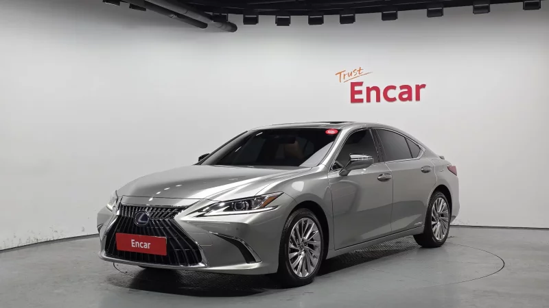 Lexus ES300h
