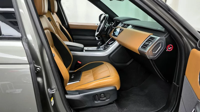 Land Rover RANGE ROVER SPORT