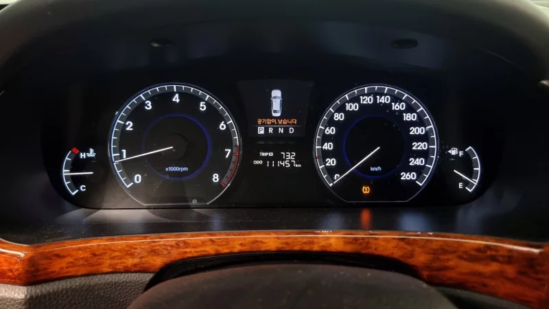 Hyundai Equus