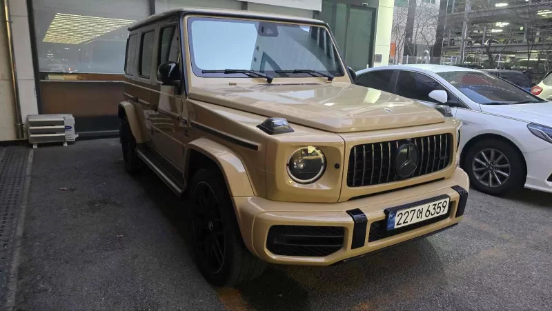 Mercedes-Benz G-Class