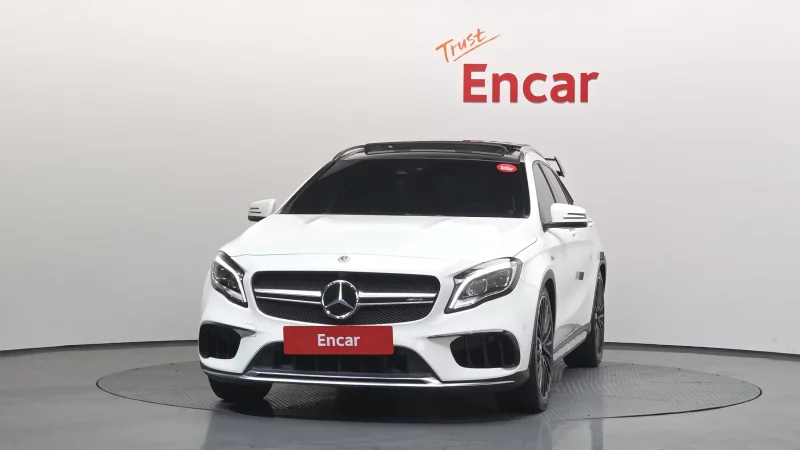 Mercedes-Benz GLA-Class