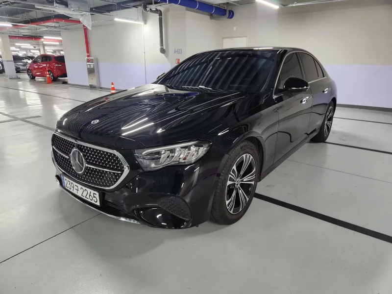 Mercedes-Benz E-Class