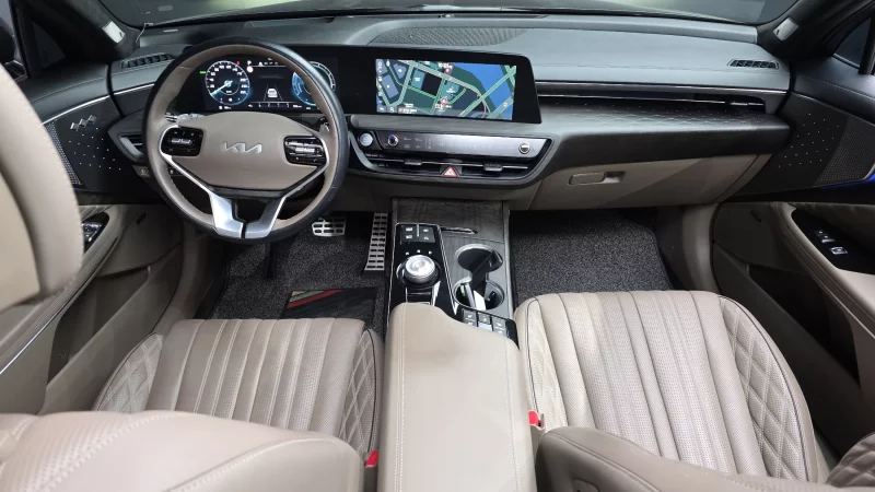 Kia K8