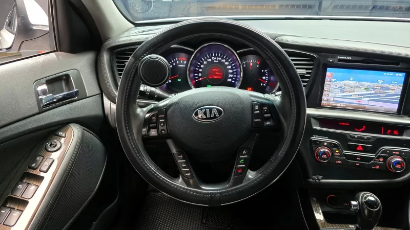 Kia K5