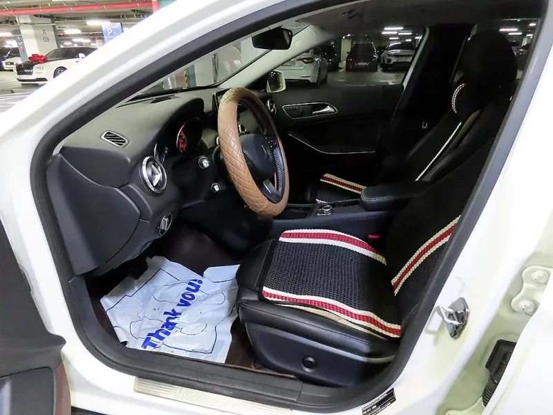 Mercedes-Benz GLA-Class