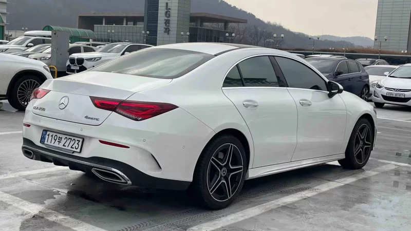 Mercedes-Benz CLA-Class