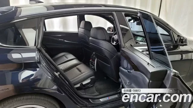 BMW 5-Series Gran Turismo