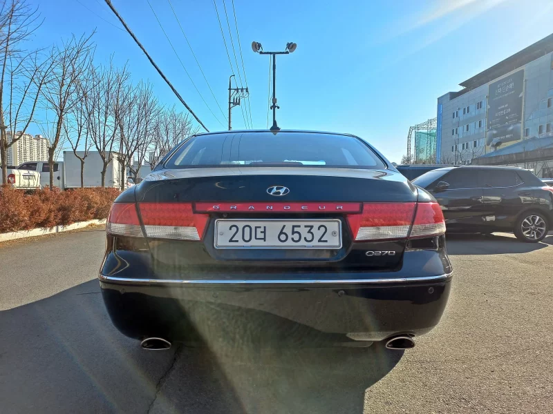 Hyundai Grandeur