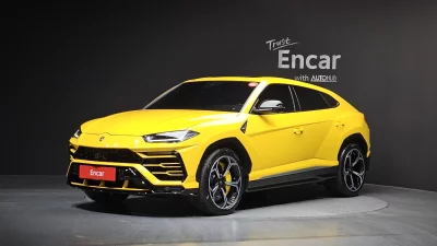 Lamborghini URUS