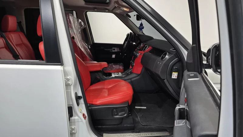 Land Rover DISCOVERY