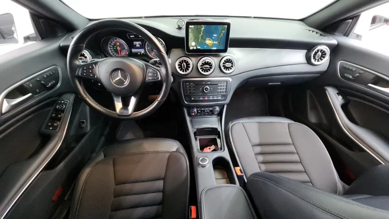 Mercedes-Benz CLA-Class