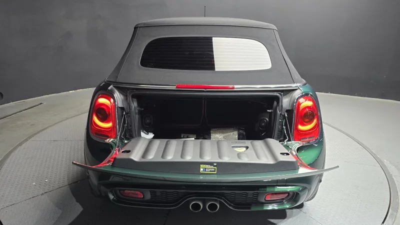 MINI Cooper Convertible