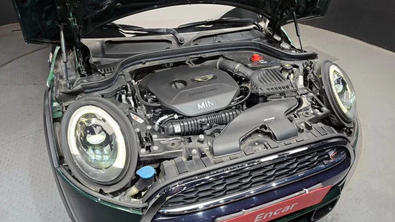 MINI Cooper Convertible