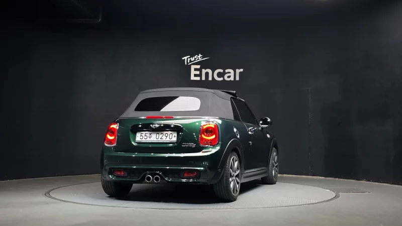 MINI Cooper Convertible