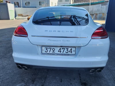 Porsche PANAMERA