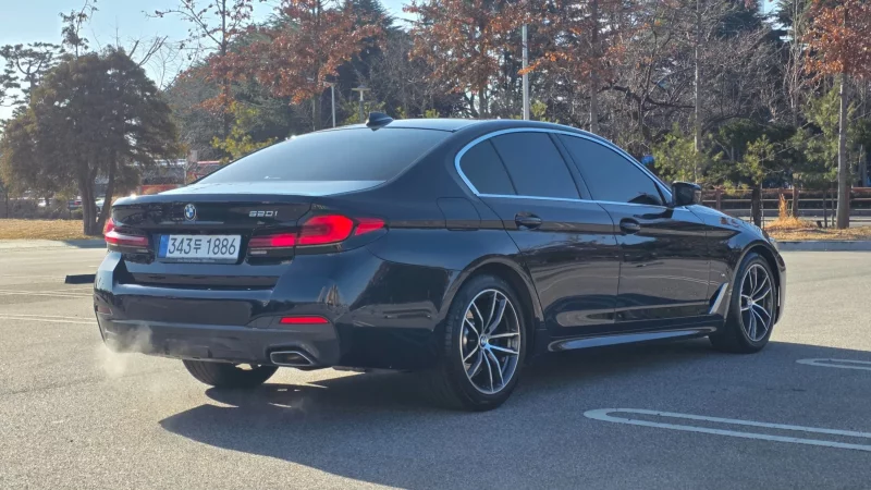 BMW 5-Series