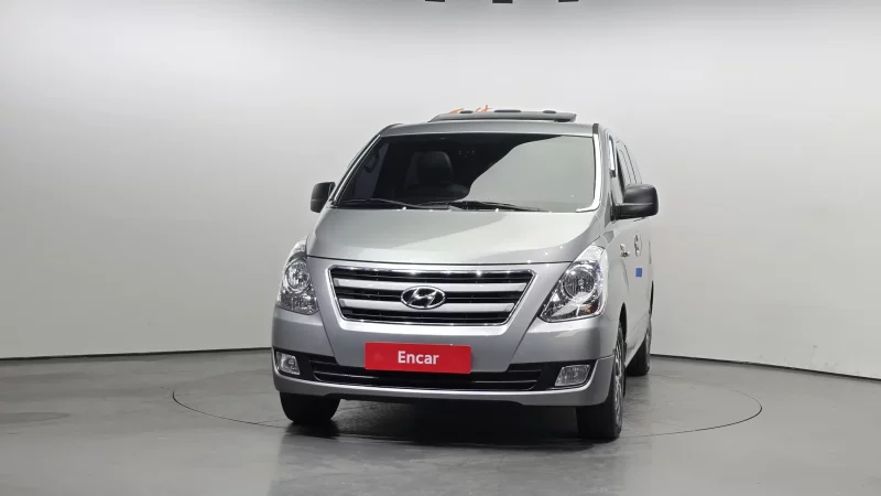 Hyundai Grand Starex