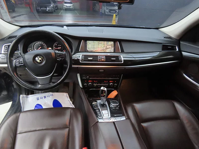 BMW 5-Series Gran Turismo