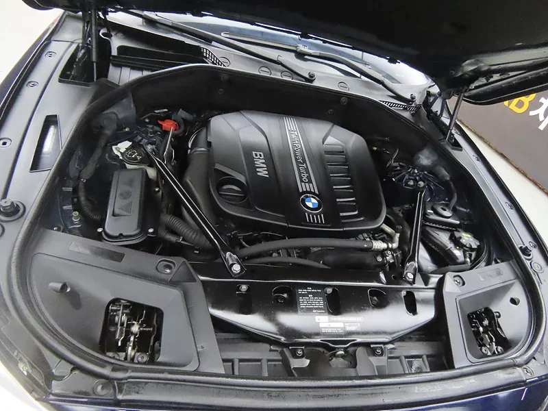 BMW 5-Series Gran Turismo