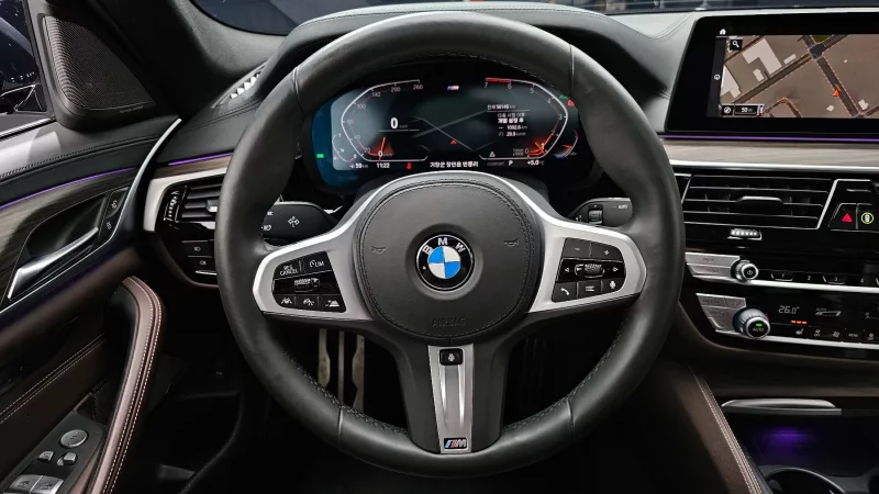 BMW 5-Series