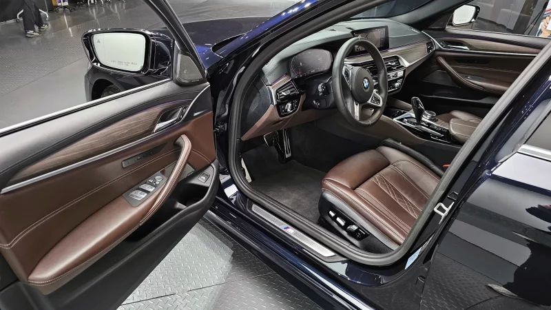 BMW 5-Series