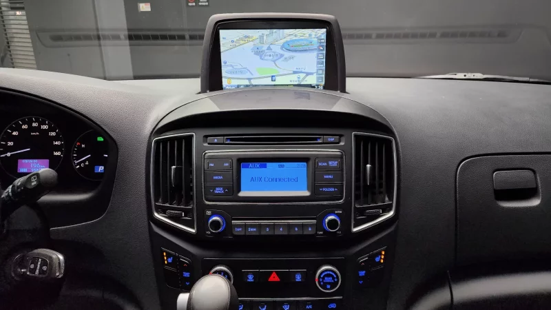 Hyundai Grand Starex