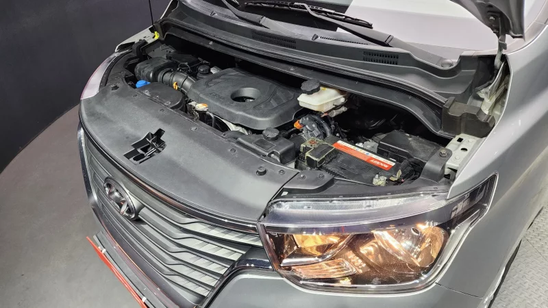 Hyundai Grand Starex