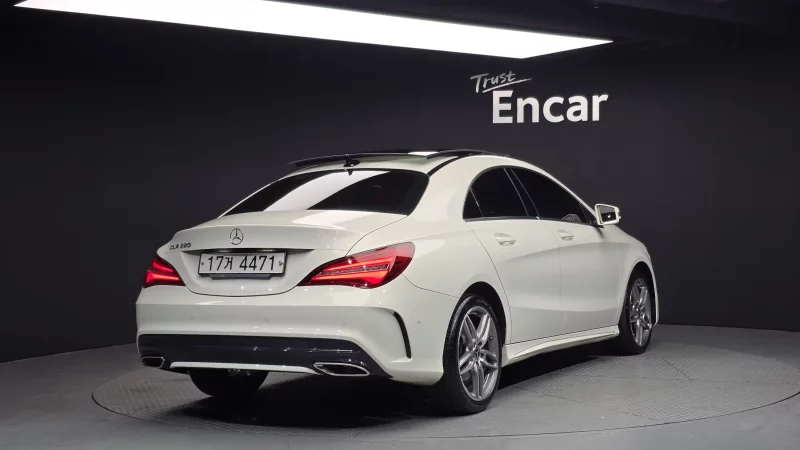 Mercedes-Benz CLA-Class