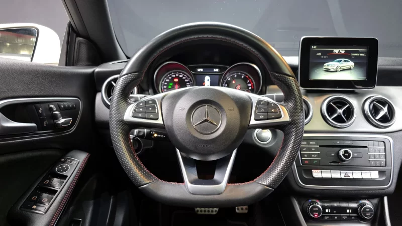 Mercedes-Benz CLA-Class