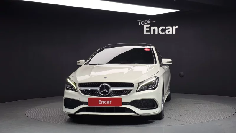Mercedes-Benz CLA-Class