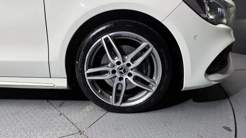 Mercedes-Benz CLA-Class