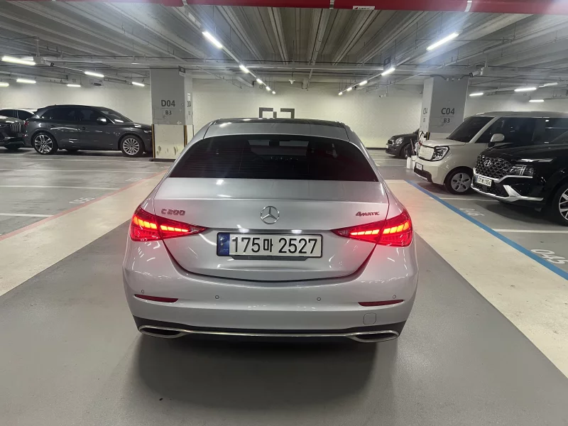 Mercedes-Benz C-Class
