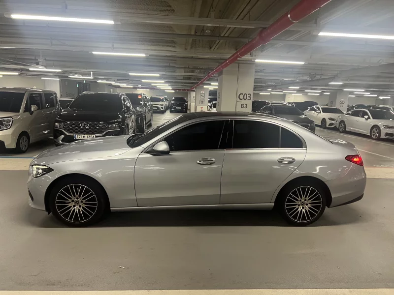 Mercedes-Benz C-Class