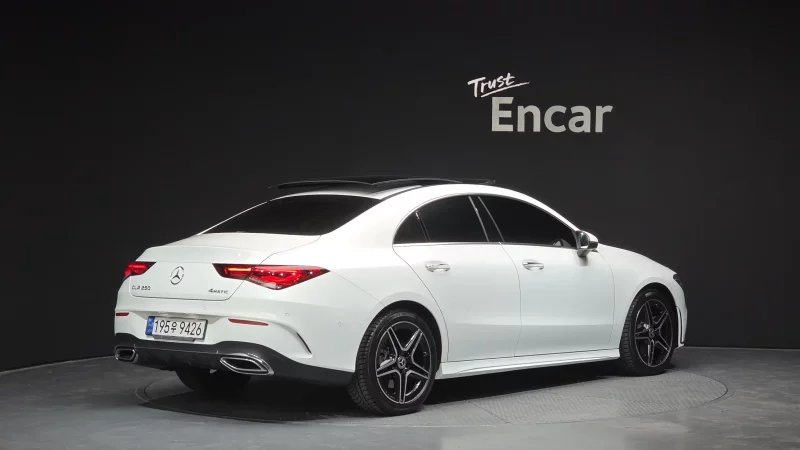 Mercedes-Benz CLA-Class