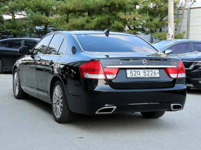 SsangYong Chairman W