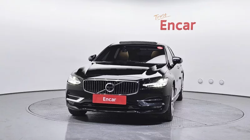Volvo S90