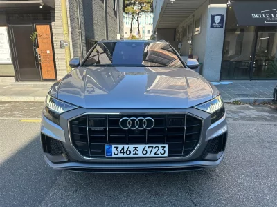 Audi Q8