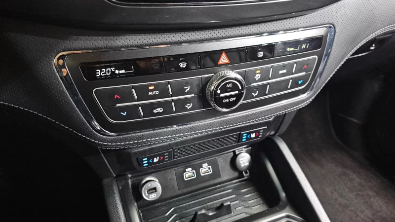 SsangYong Rexton Sports