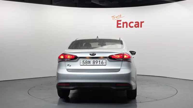 Kia K3