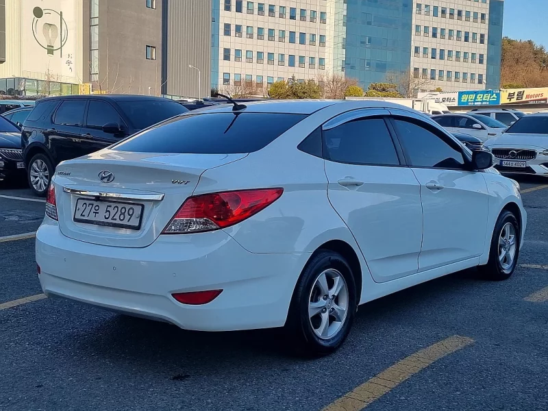 Hyundai Accent