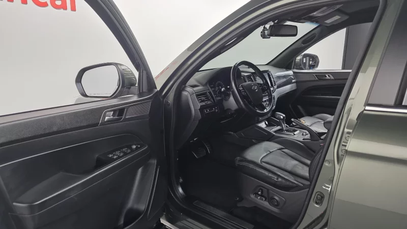 SsangYong Rexton Sports Khan