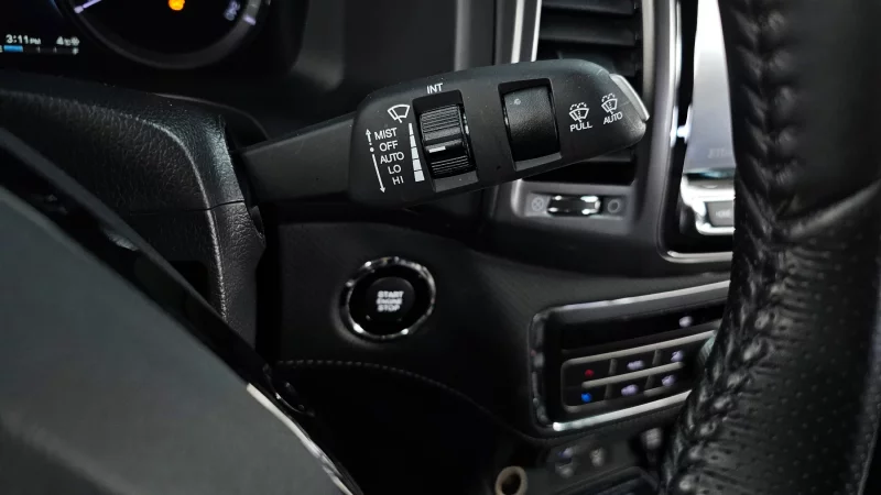 SsangYong Rexton Sports Khan