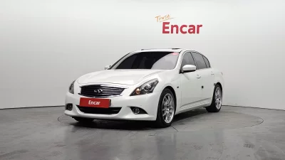 Infiniti G37