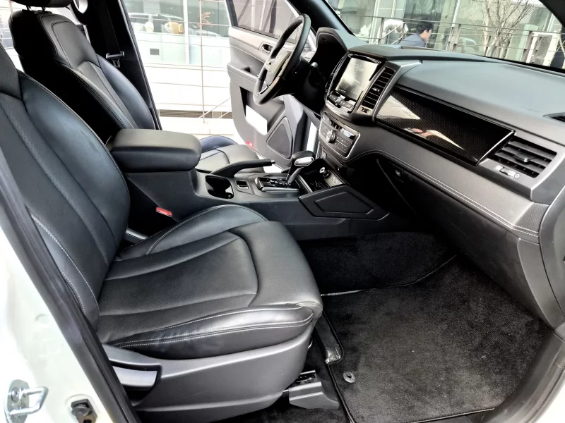 SsangYong Rexton Sports