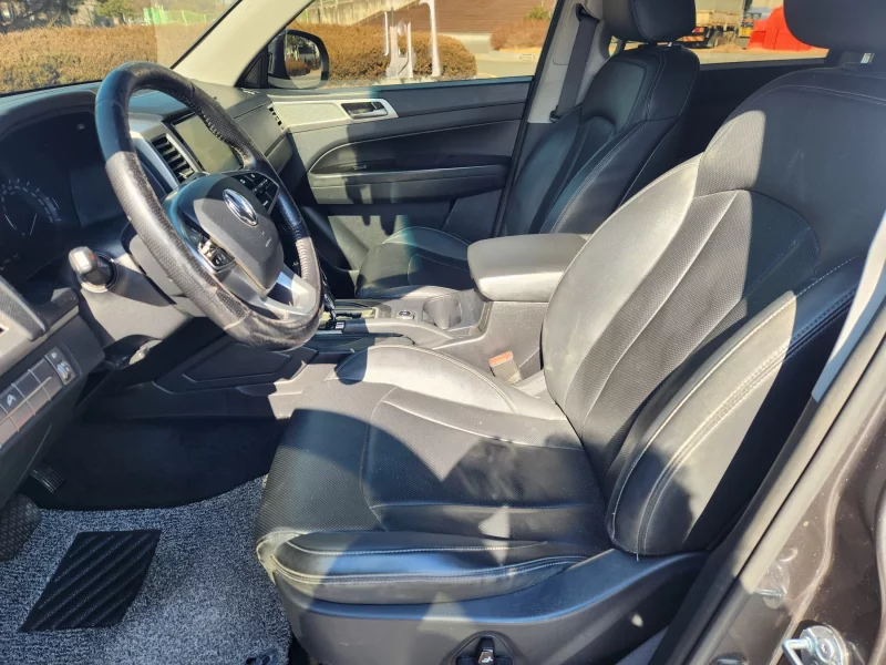 SsangYong Rexton Sports